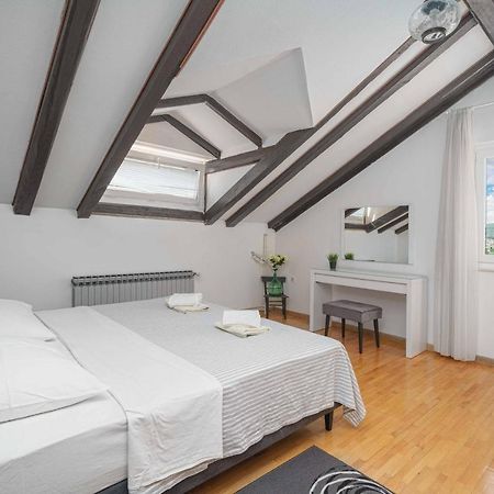 Apartments Micin Vodice Bagian luar foto